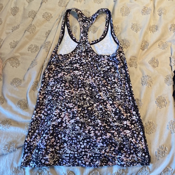 lululemon cool racerback tank WORN ONCE - Picture 2 of 2